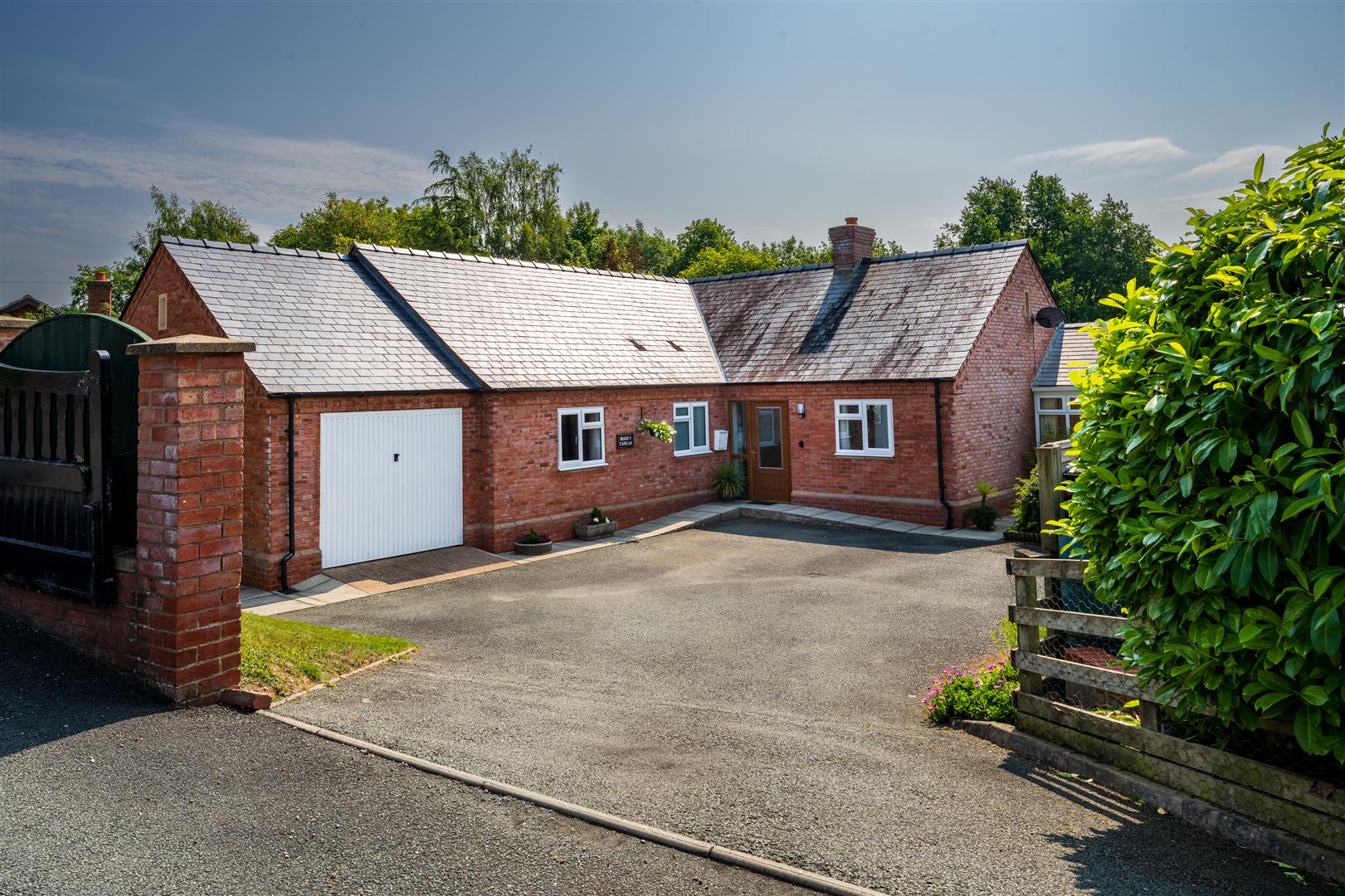 Maes-y-Camlas Mountain View, Llanymynech, SY22 6PX SSTC